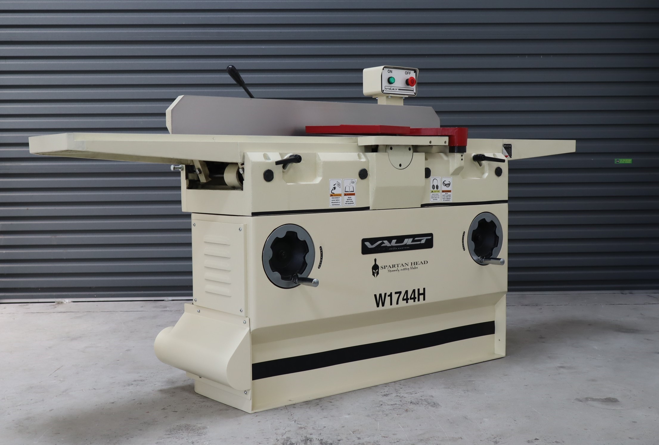 เครื่องไสชิดไม้ VAULT 12" Jointer 3 HP โปรดติดต่อก่อนสั่งซื้อ
